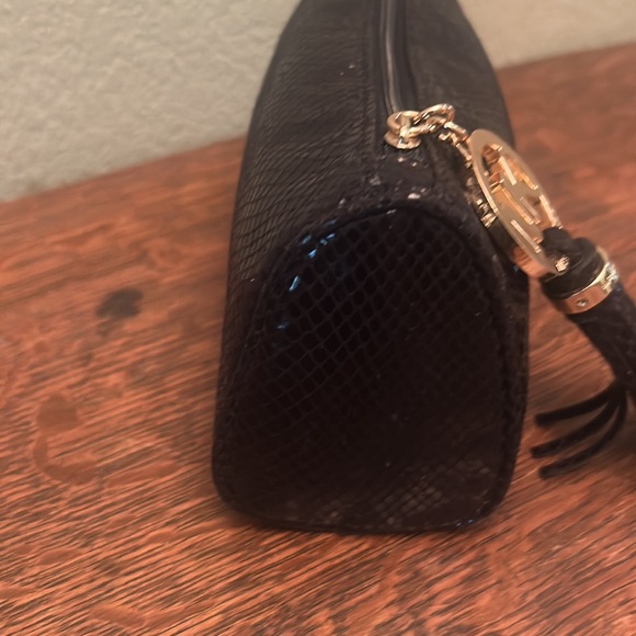 Michael Kors Limited Edition Cosmetic Case for Estee Lauder Holiday 2012 - Picture 5 of 11